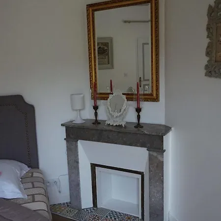 לינה וארוחת בוקר La Maison Gavinies בורדו