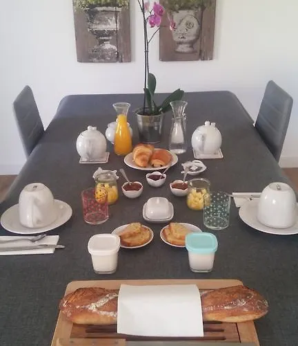 Oda ve Kahvaltı La Maison Gavinies Bordeaux